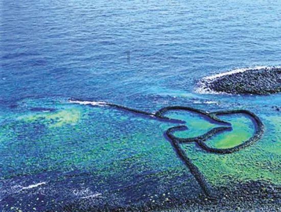 海滩宾馆逃生