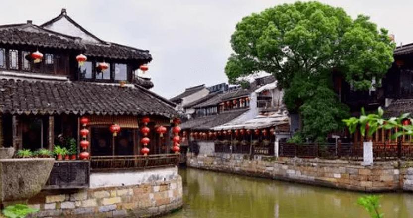 冬季是个比较干燥的季节，皮肤干燥有哪些补水的妙招？游戏画面